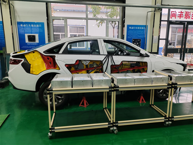 口碑好的新能源汽修學(xué)校電話本地的汽修學(xué)校本地范圍經(jīng)銷商