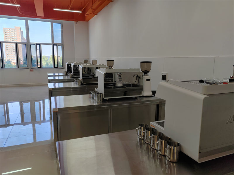 廊坊家門口的西點開店班學費多少錢