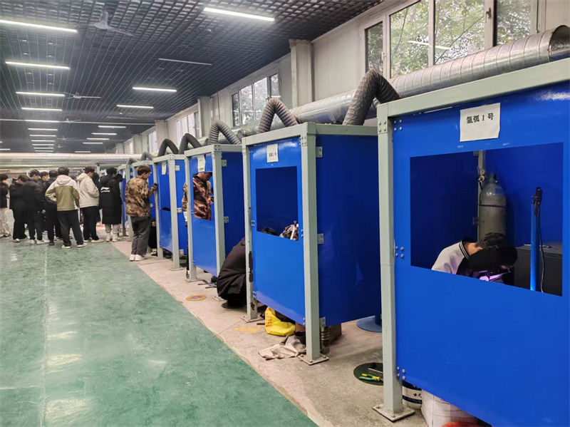 衡水排名前十的氬電聯(lián)焊培訓(xùn)就業(yè)方向男生學(xué)啥技術(shù)