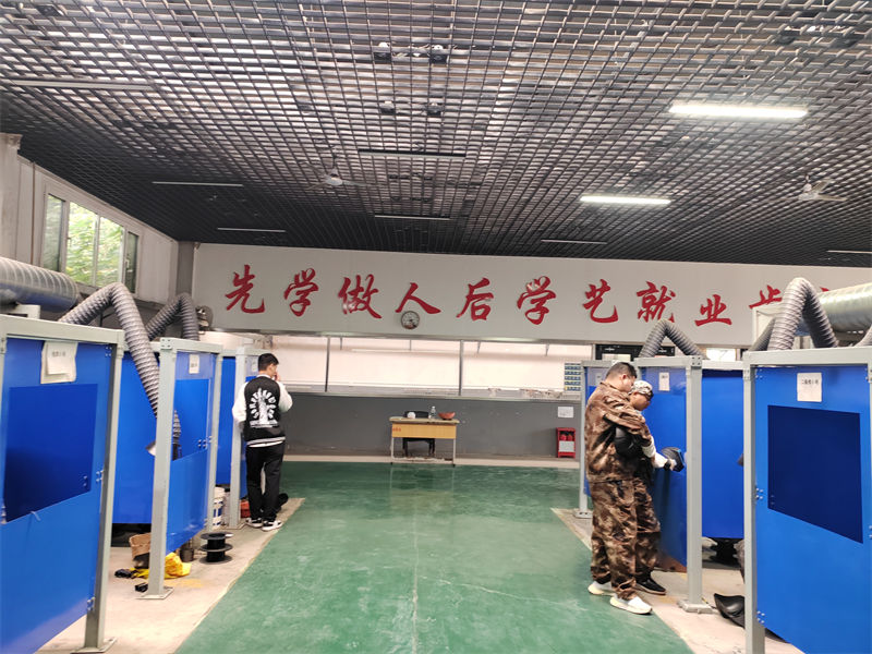 哪個(gè)技校能學(xué)氬弧焊哪里能學(xué)電氣焊氬弧焊有哪些好點(diǎn)的焊工技校