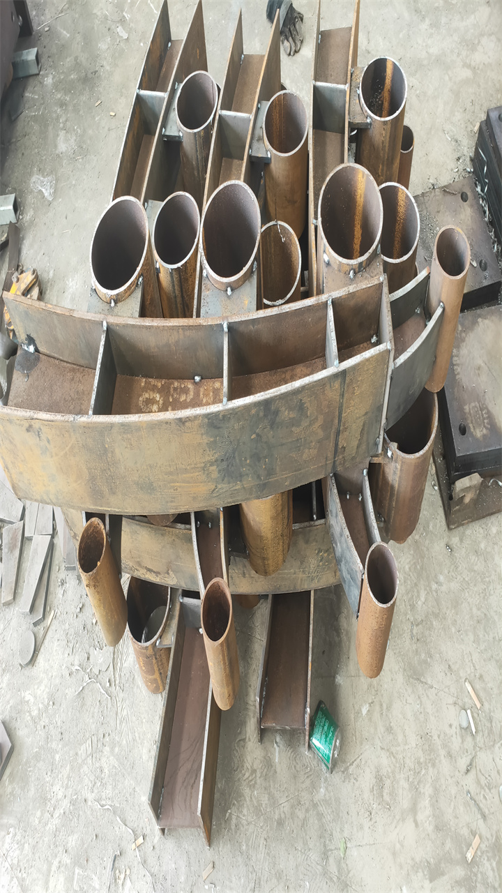 led護(hù)欄管價(jià)格表