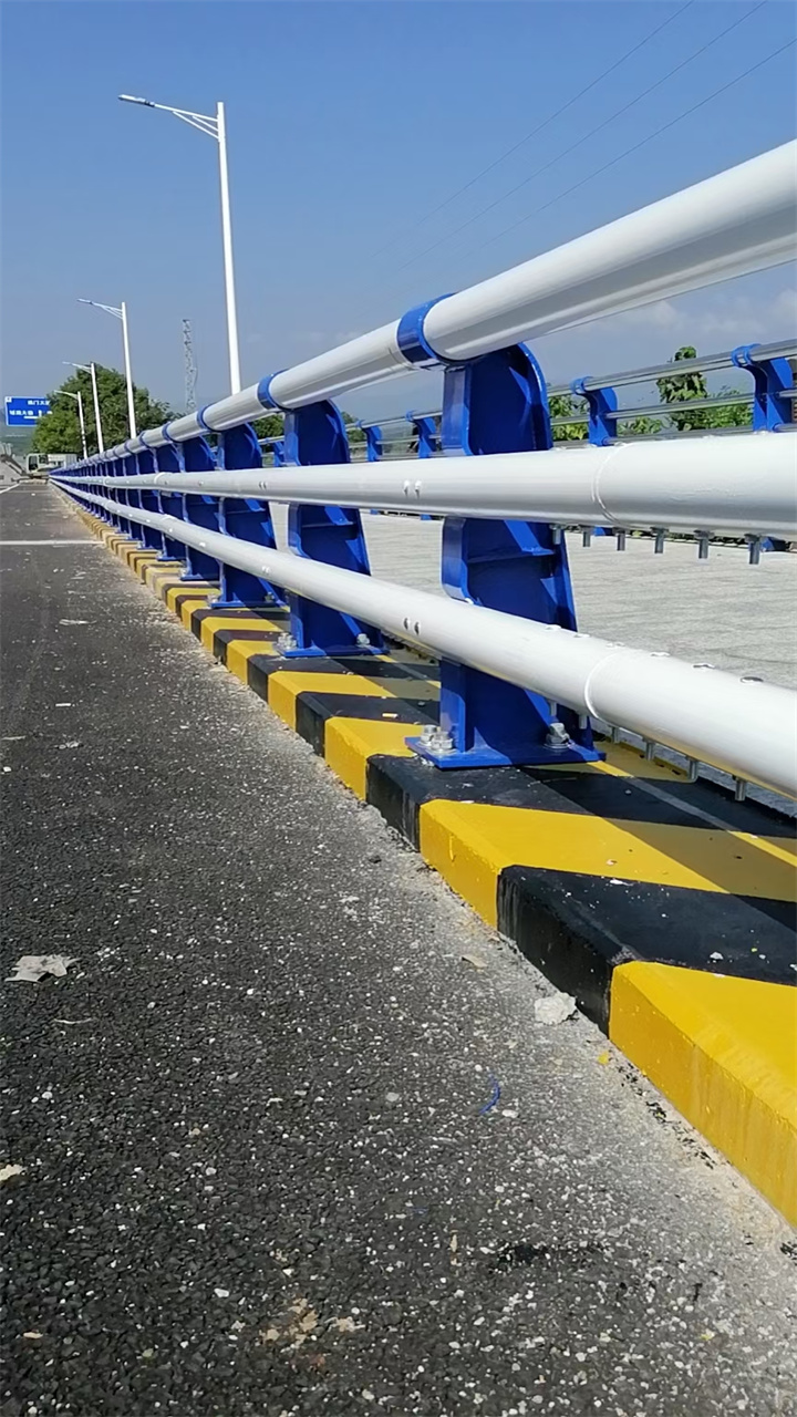 護欄不銹鋼繩索護欄極速發(fā)貨