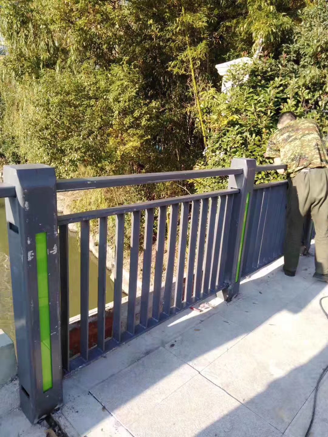 護欄201不銹鋼復合管護欄貨到付款