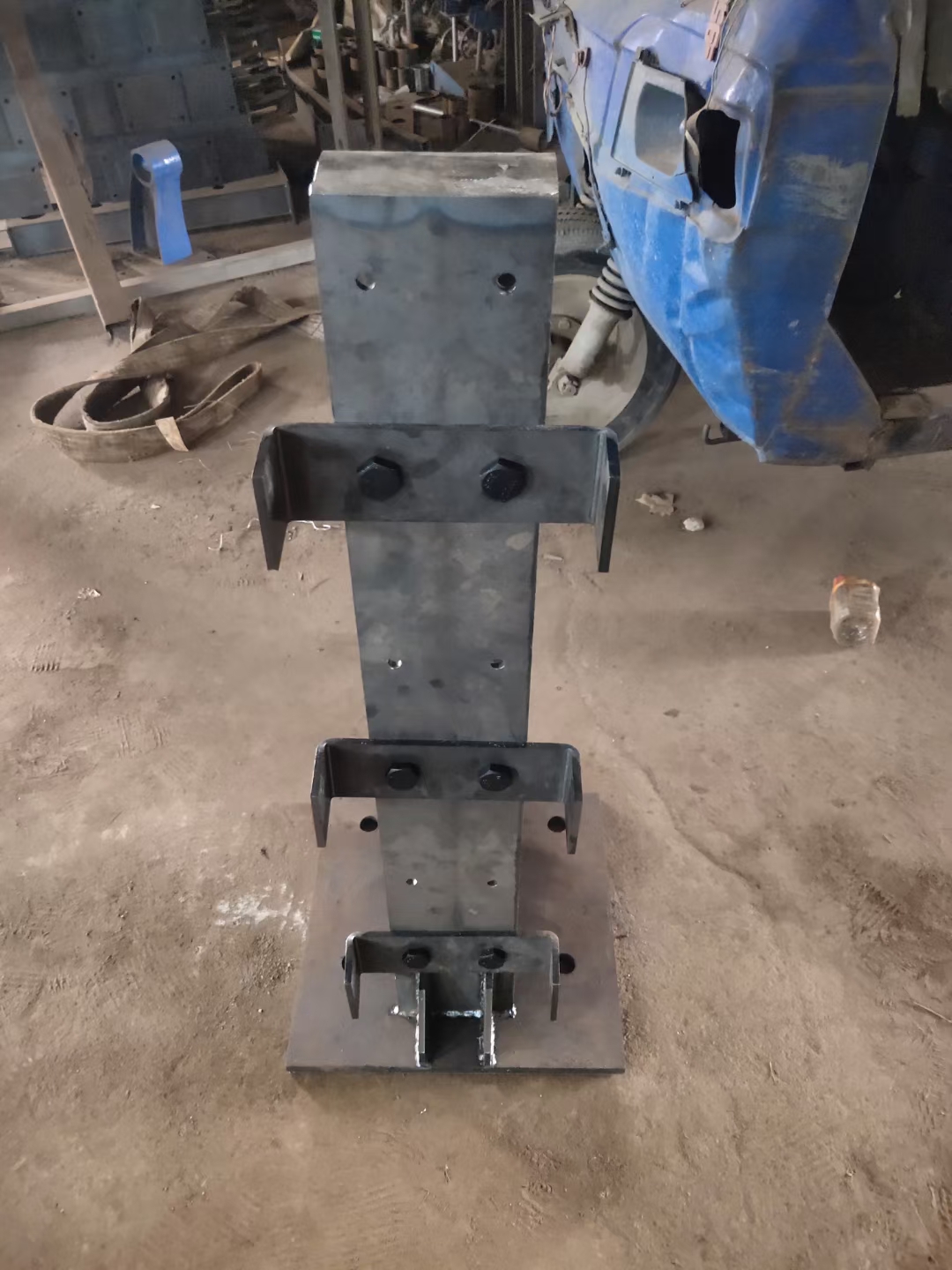 南木林護欄,氟碳噴涂鋼管護欄工藝層層把關