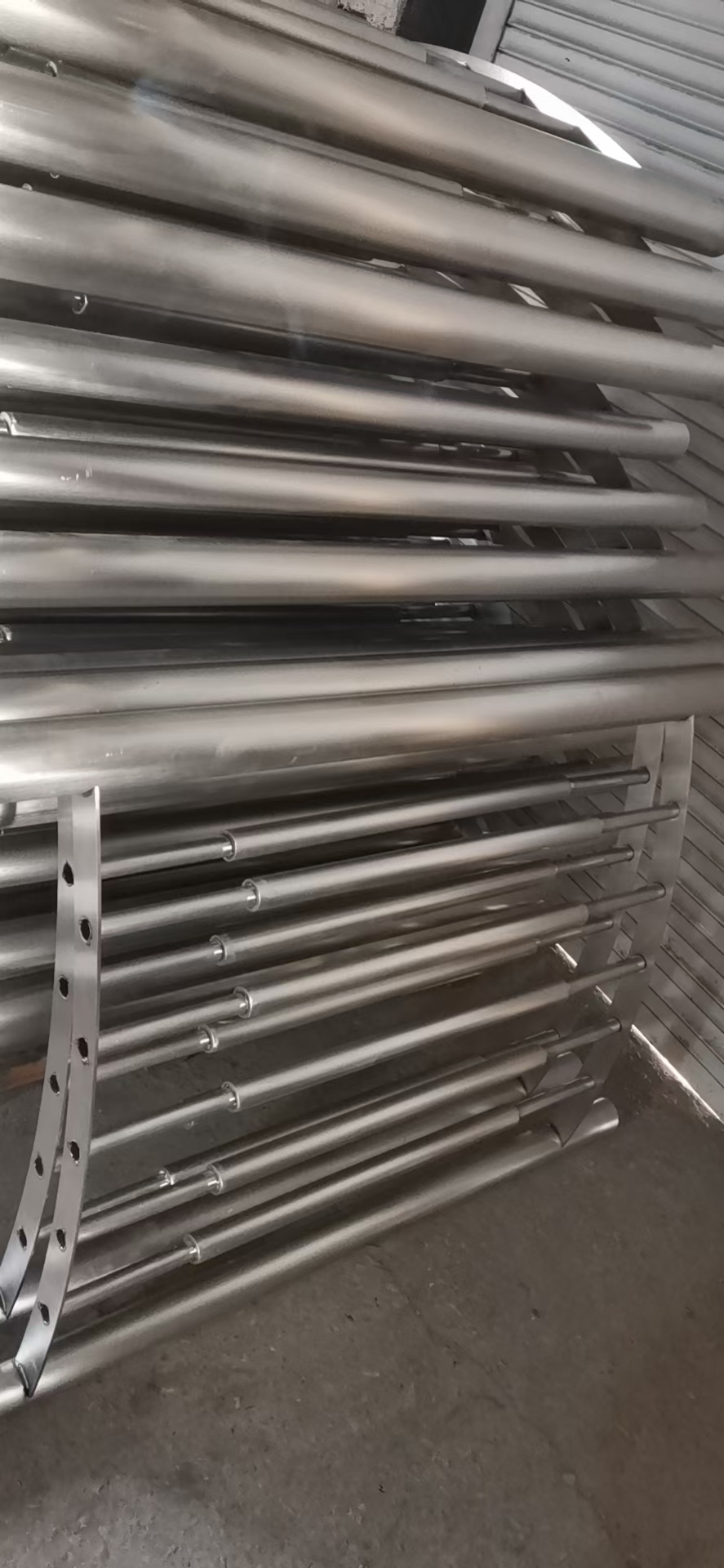 利辛護欄鑄造石鐵藝護欄專業(yè)設(shè)計