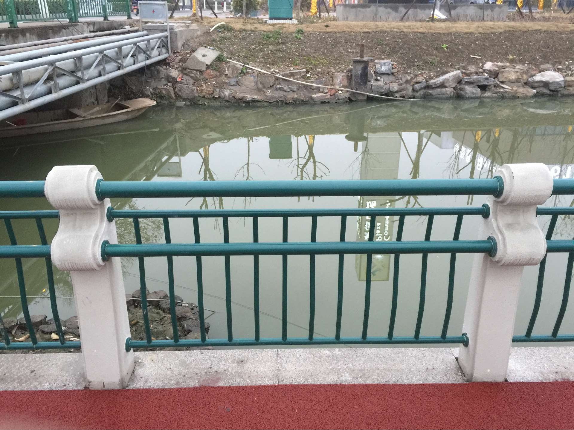 鎮(zhèn)江不銹鋼立柱本地廠家