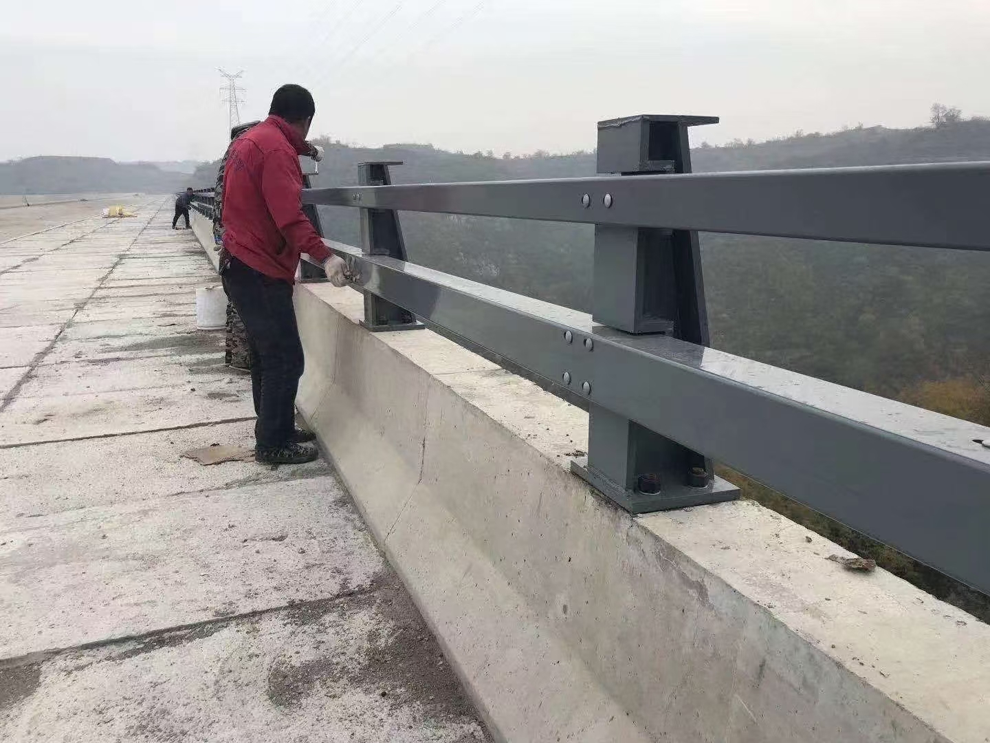 不銹鋼道路立柱購買認(rèn)準(zhǔn)實(shí)力廠家