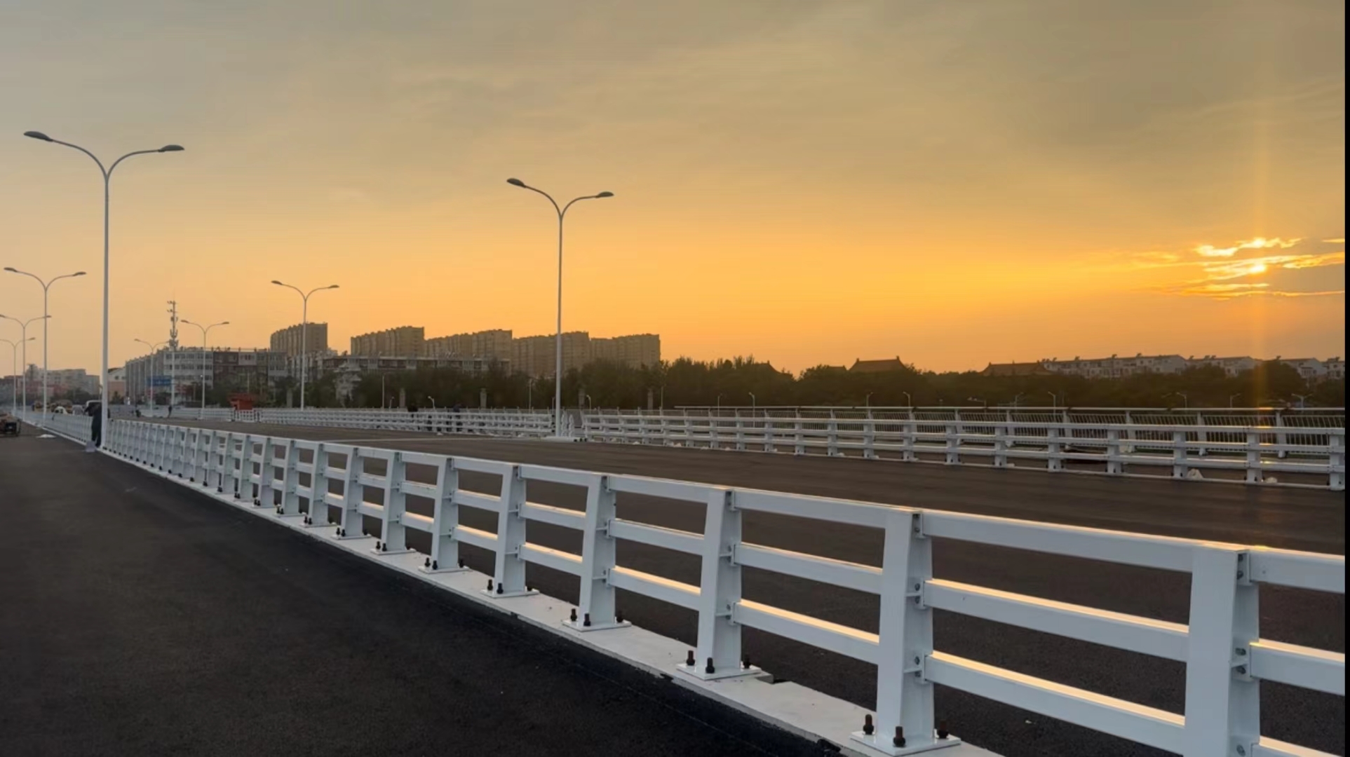 靖江橋梁防撞護(hù)欄零售