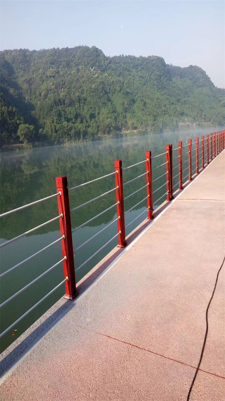 鍍鋅繩索欄桿發(fā)貨及時(shí)