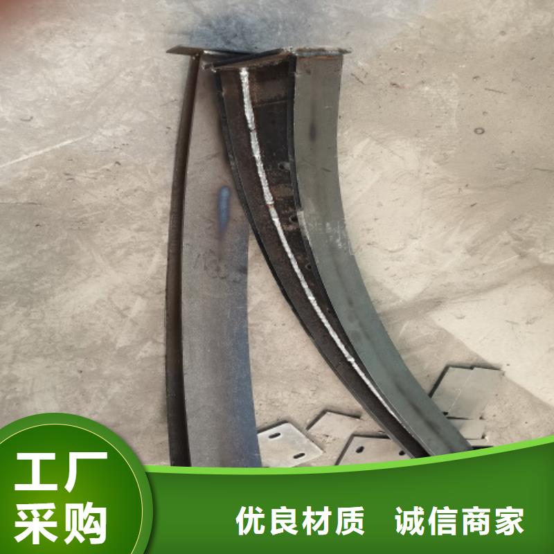 道路防撞護(hù)欄廠家-質(zhì)量保證