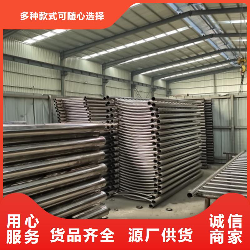 山西省運(yùn)城市河津市鋼背木護(hù)欄廠家價(jià)格