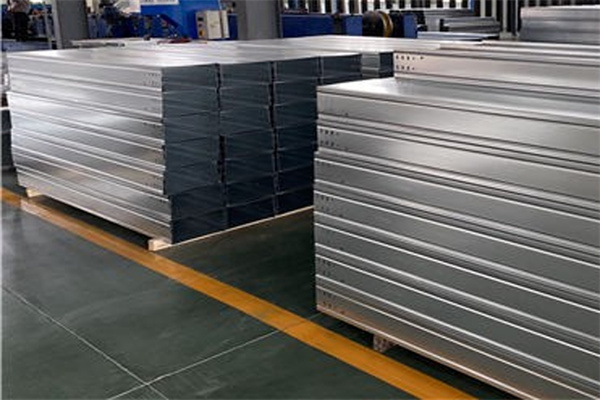 梯式電纜橋架400*200工廠電話