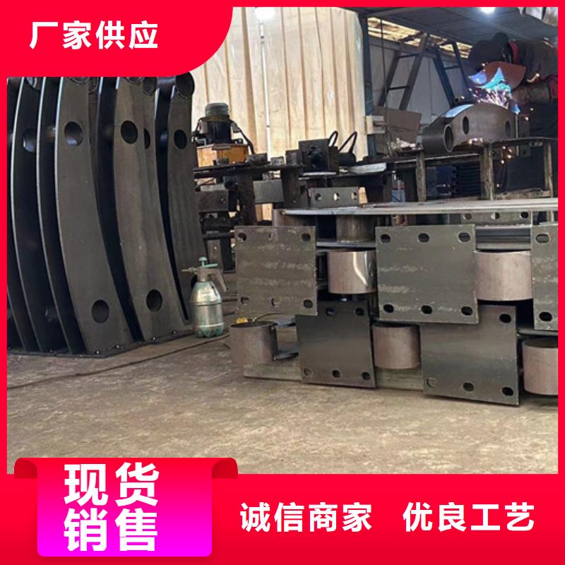 護(hù)欄鍍鋅噴塑防撞欄交貨準(zhǔn)時可放心采購