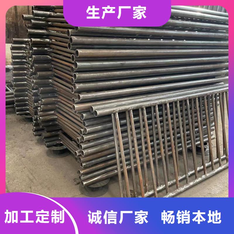 不銹鋼復合管河道護欄買的放心安興用的舒心細節(jié)嚴格凸顯品質(zhì)