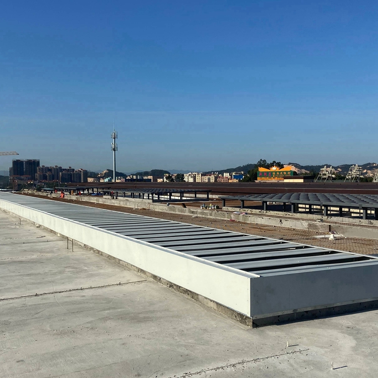 6型智能啟閉式橫向通風天窗來廠考察