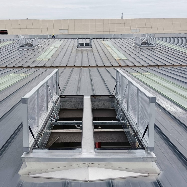 一字形通風(fēng)天窗值得信賴