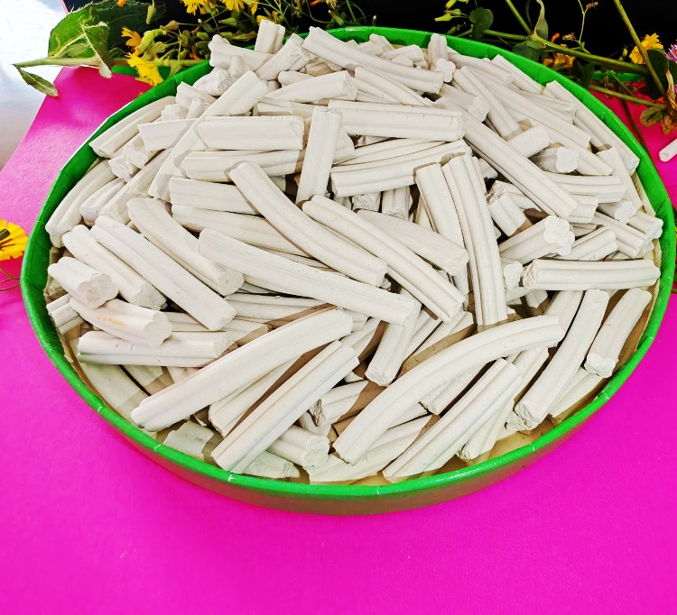 柱狀氫氧化鈣用于高標(biāo)準(zhǔn)農(nóng)田詳解