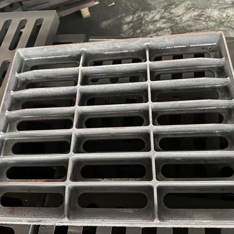 秦州球墨鑄鐵篦子溝蓋板-300x500球墨鑄鐵蓋板您身邊的廠家