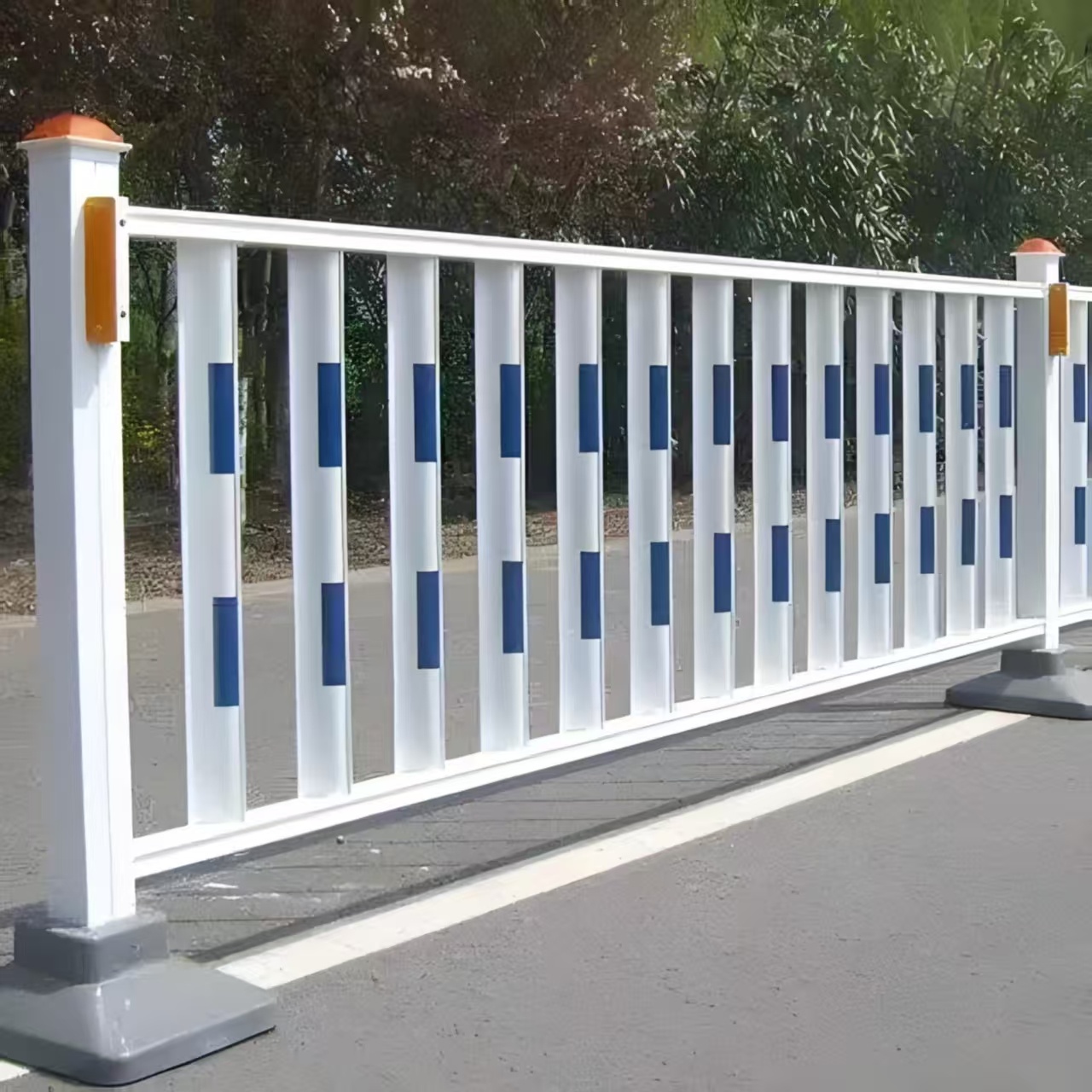 金昌城市交通護(hù)欄圍欄全國發(fā)貨