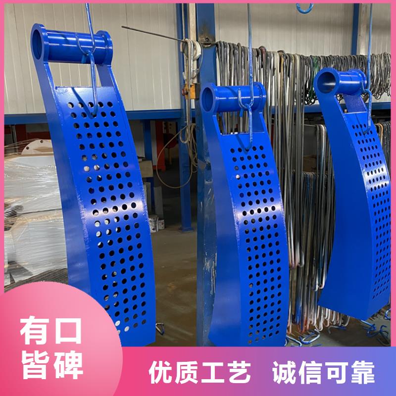 批發(fā)防撞鋼護(hù)欄_實(shí)力廠家