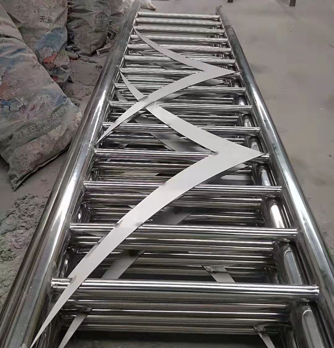 隴南不銹鋼復(fù)合管大品牌放心購