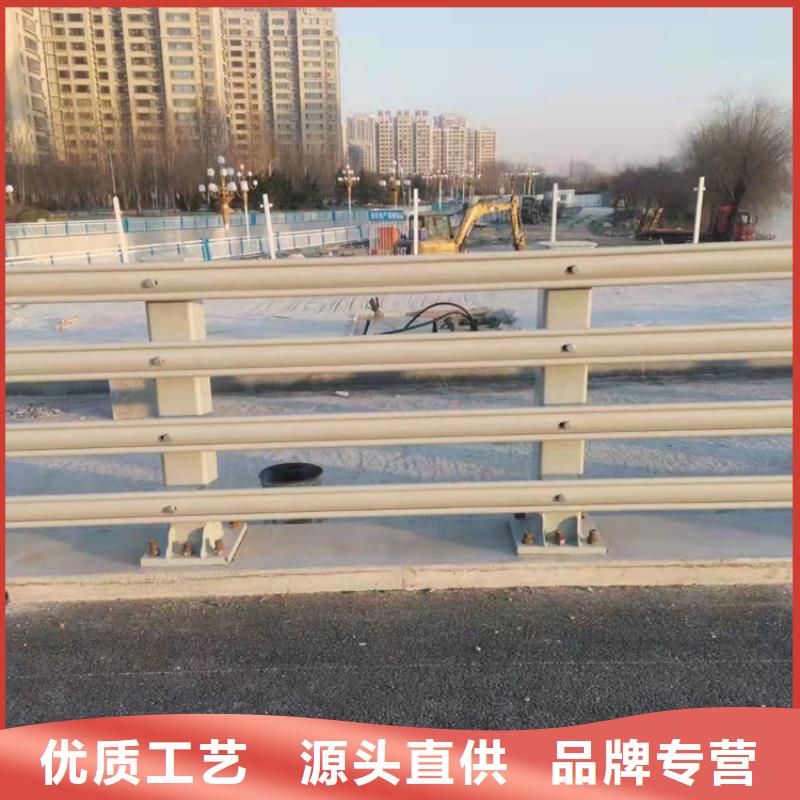 江西省贛州燈光護(hù)欄價(jià)位已更新