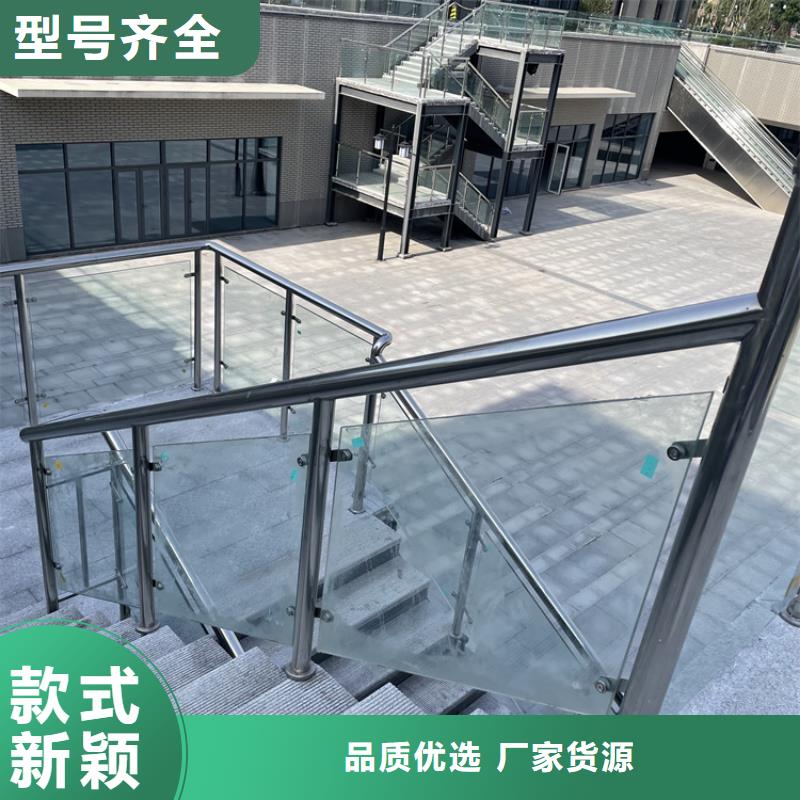 錫林郭勒天橋隔離欄桿、天橋隔離欄桿廠家直銷-找鼎森金屬材料有限公司