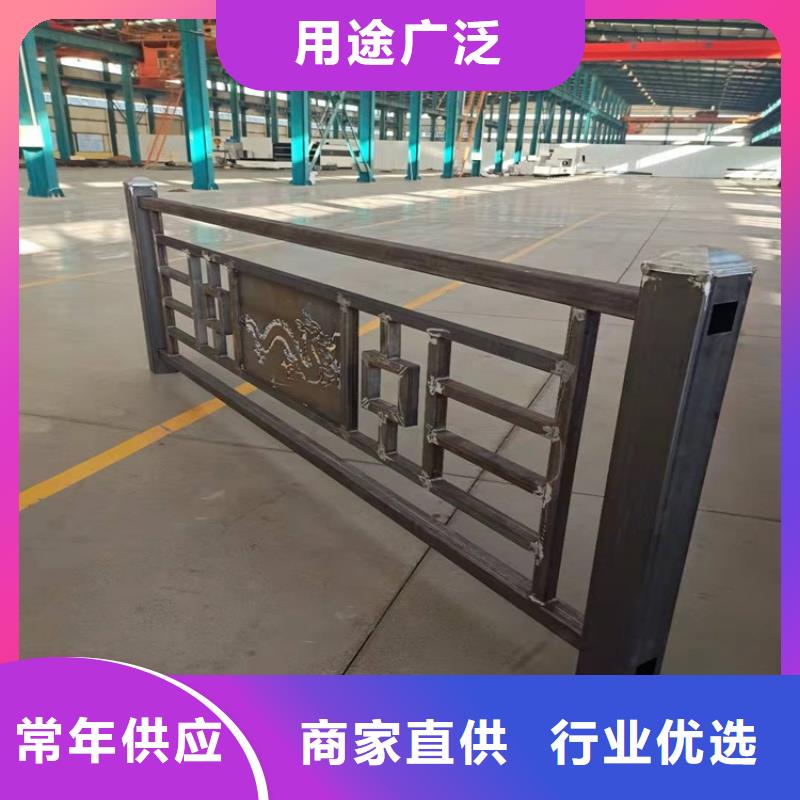 青島市高速公路防撞護欄我選山東友康質(zhì)量好-- 價格合理