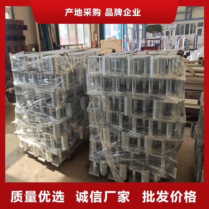 蛟河护栏钢板立柱产品质量可靠,款式多样,可来图定做加工精品选购