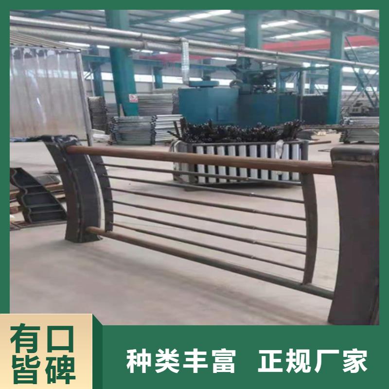 有現(xiàn)貨的銀川不銹鋼復(fù)合管橋梁護(hù)欄生產(chǎn)廠家