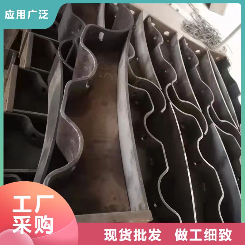 青海q235護欄鋼板立柱制作公司