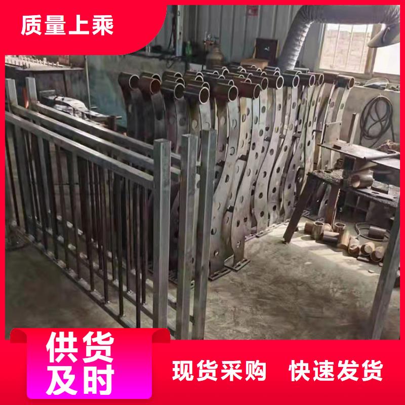 海南道路防撞護欄廠家，規(guī)格全