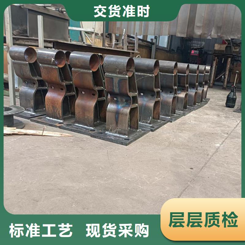 錫林郭勒201不銹鋼復(fù)合管橋梁護(hù)欄熱賣中