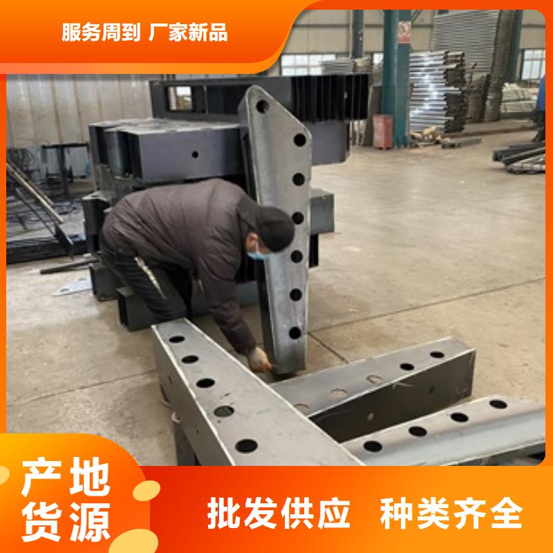 福建省漳州市漳浦縣不銹鋼復(fù)合管道路護(hù)欄等級(jí)標(biāo)準(zhǔn)