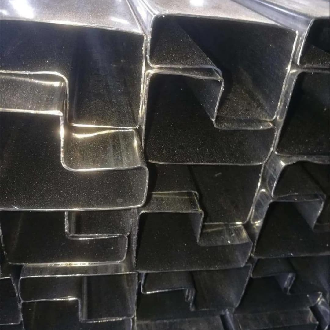 異型管【精密無縫鋼管】嚴(yán)格把控質(zhì)量