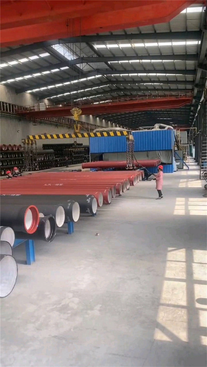 球墨鑄鐵管格型號無縫鋼管實拍展現(xiàn)
