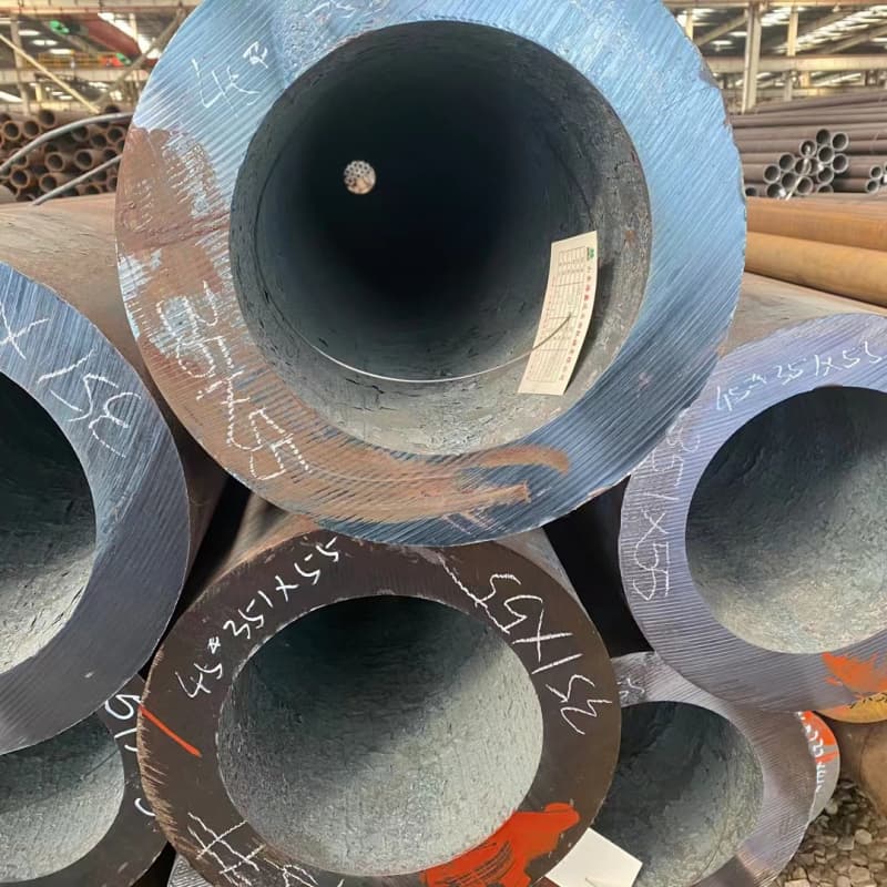 雨湖無(wú)縫管圓形無(wú)縫鋼管每個(gè)細(xì)節(jié)都嚴(yán)格把關(guān)