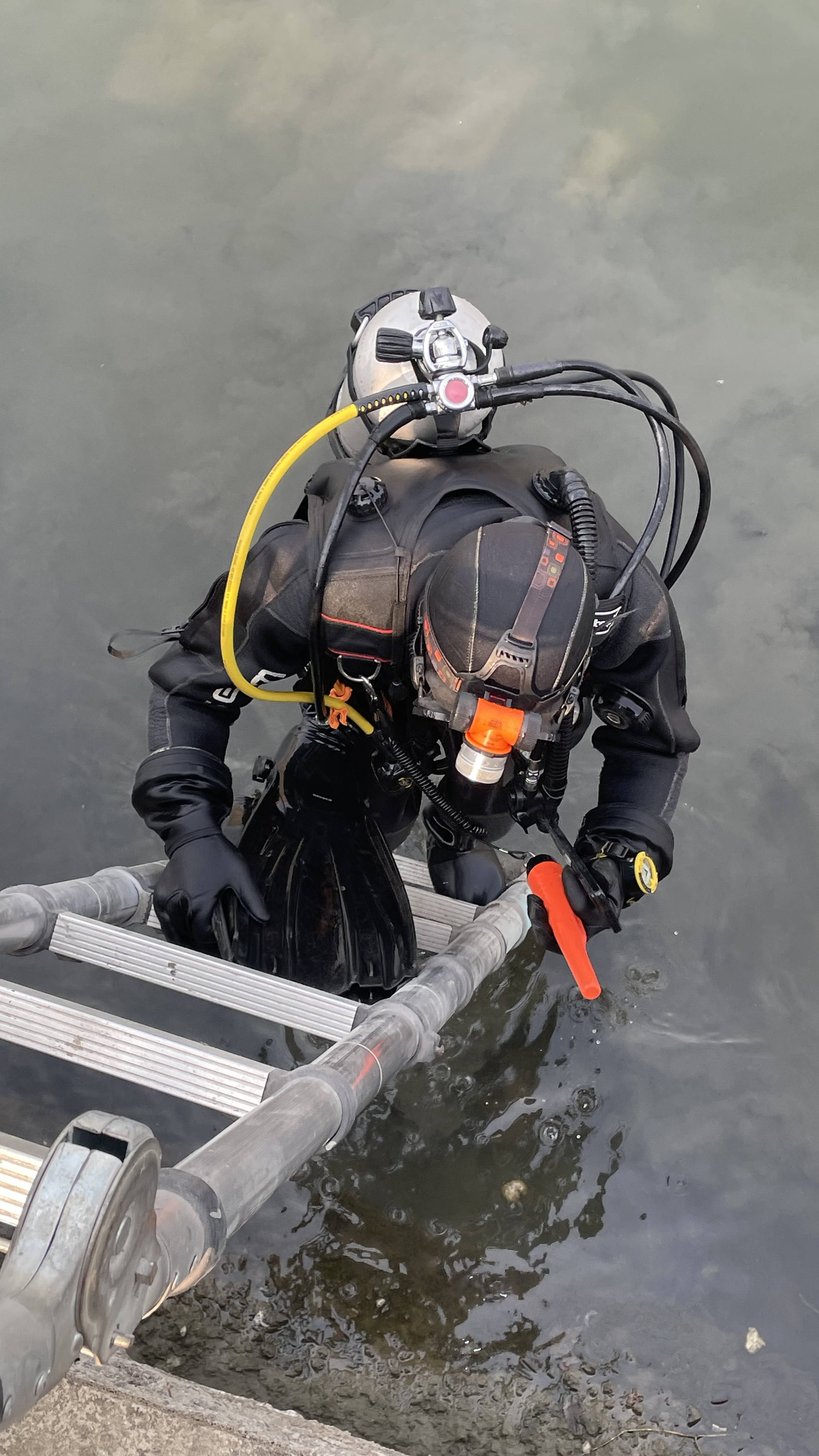 漢中水下施工作業(yè)快速到達