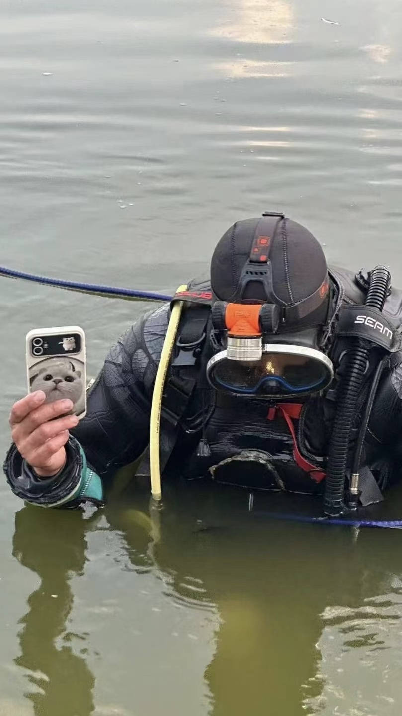 儀隴水下打撈雨污水管道封堵氣囊精英團(tuán)隊(duì)