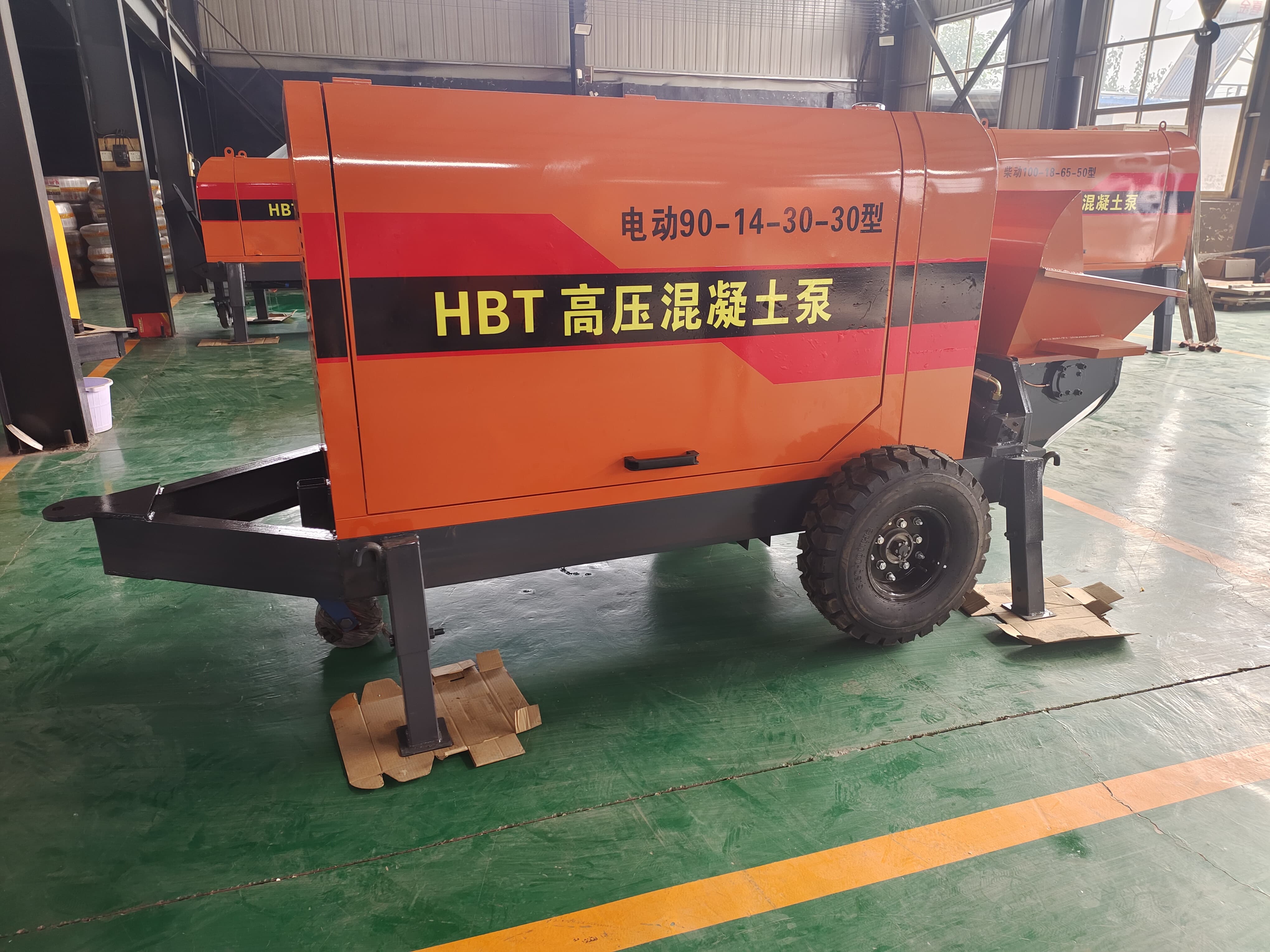 二次構造柱泵護坡澆筑泵多年行業(yè)積累