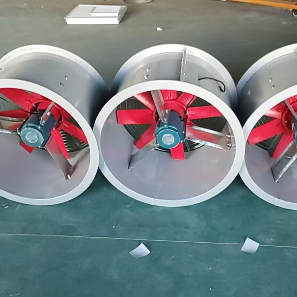 清遠(yuǎn)DWT-1型玻璃鋼屋頂風(fēng)機(jī)風(fēng)量較大