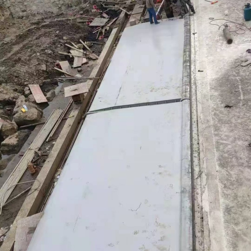 廣元翻板閘門液壓合頁壩定制銷售售后為一體