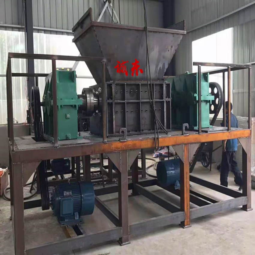 梁園撕碎機撕碎機源頭廠家