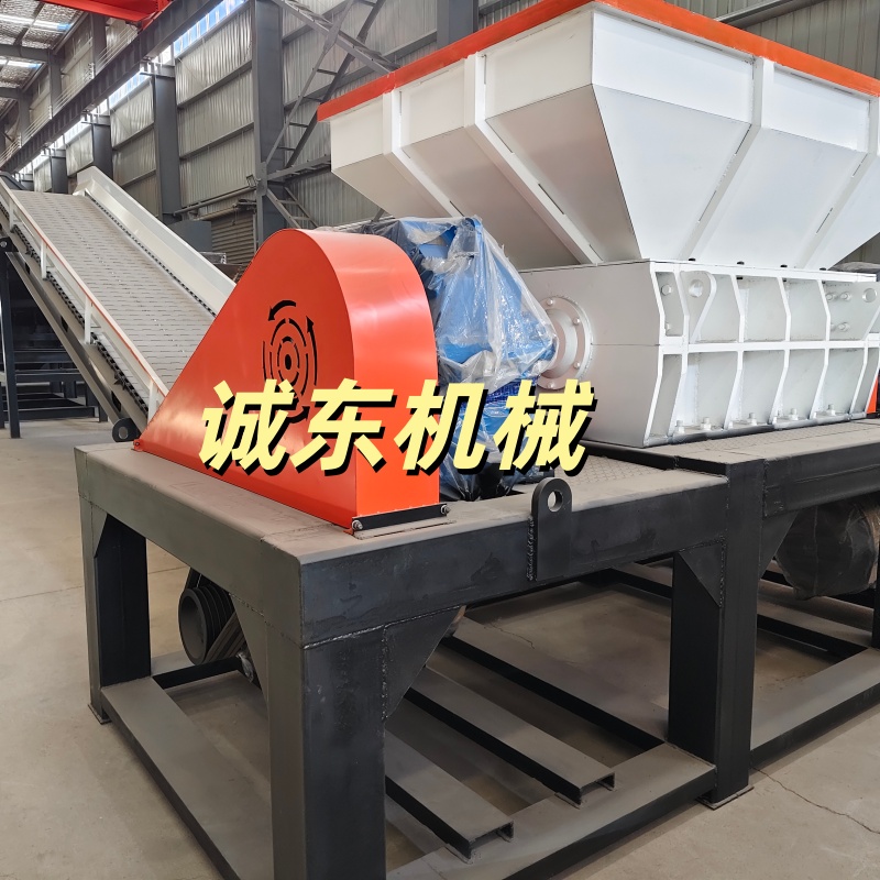 撕碎機(jī)垃圾撕碎機(jī)設(shè)計(jì)合理