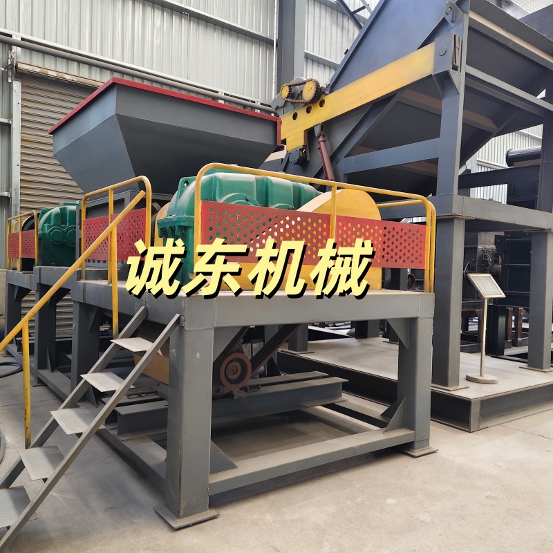 凌河撕碎機(jī)-油桶撕碎機(jī)可定制有保障