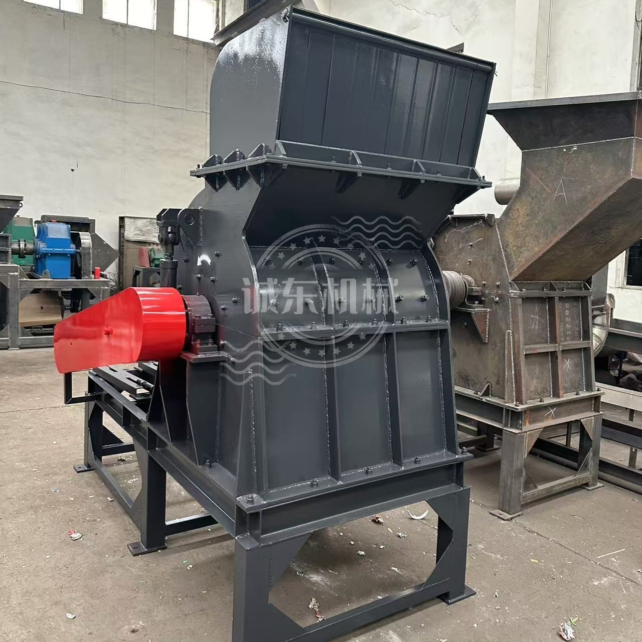 興隆破碎機,PE粉碎機歡迎新老客戶垂詢