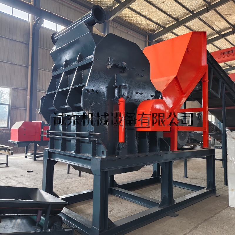 破碎機_PC粉碎機專注質(zhì)量