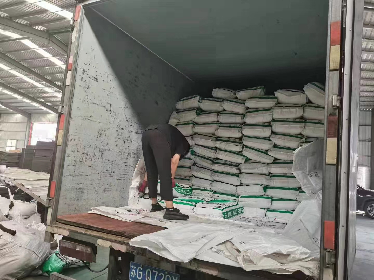 臨夏螺旋形聚乙烯醇抗裂纖維本地廠家