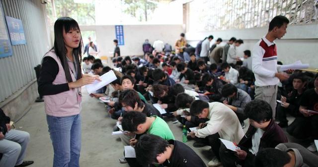 南海區(qū)勞務(wù)派遣公司選擇?服務(wù)熱情