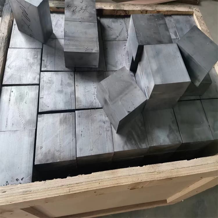 澆鑄配重鉛塊正規(guī)廠(chǎng)家